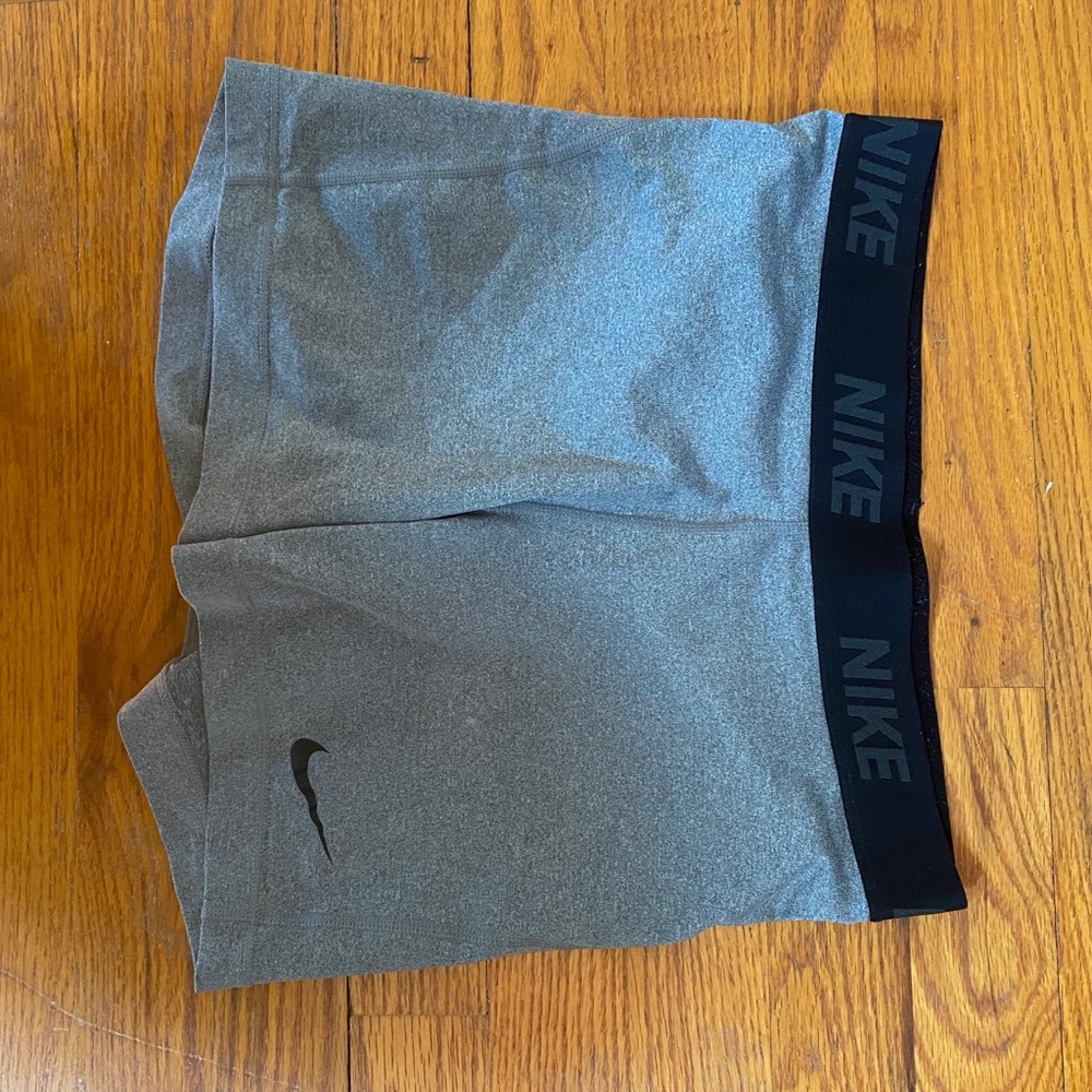 Heather Grey Nike Pros